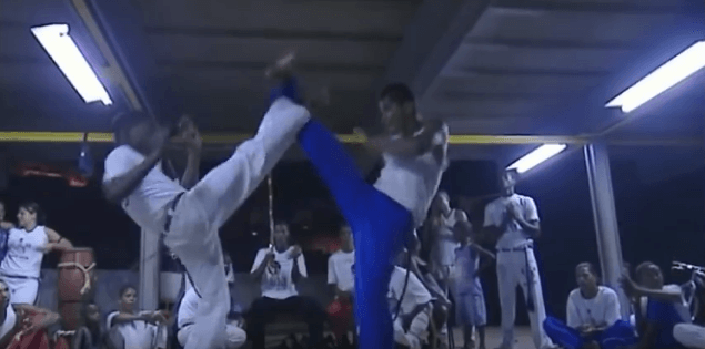 Photo 
Capoeira, les guerriers de la danse

